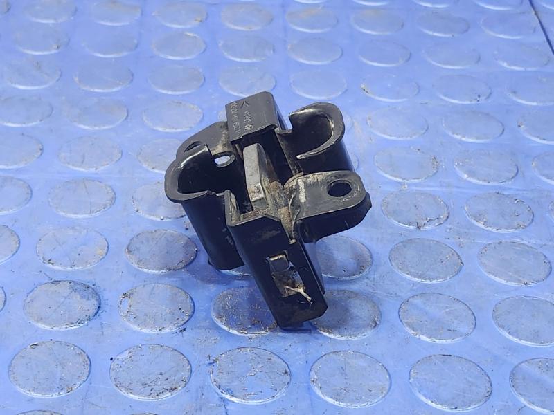 2006 Mercedes CLS-Class Hood Latch