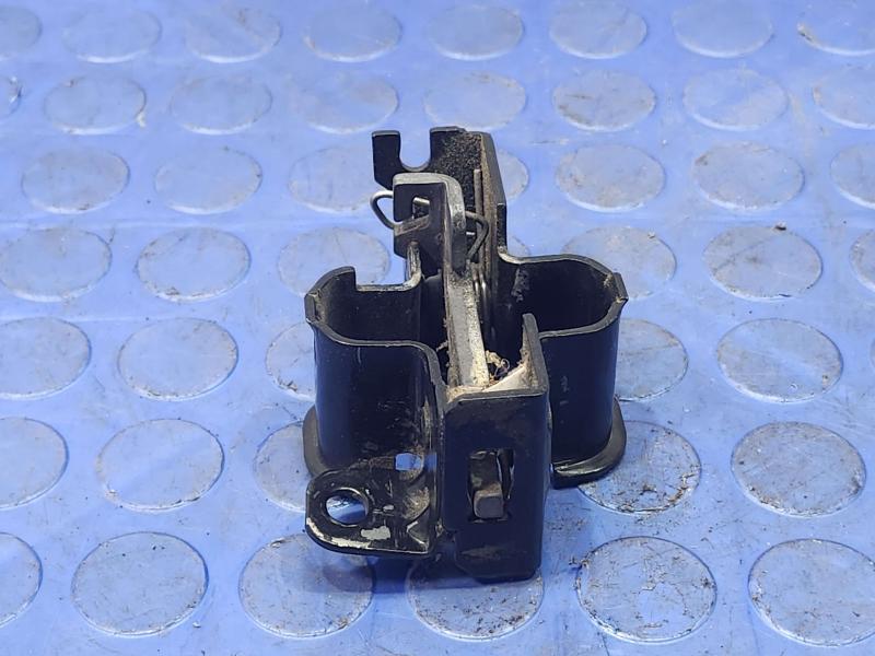 2006 Mercedes CLS-Class Hood Latch