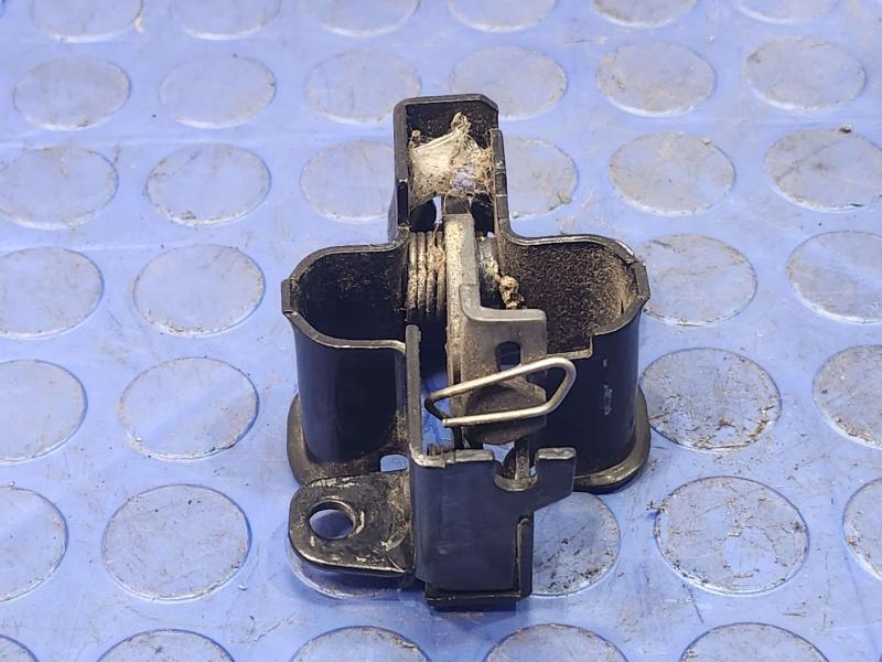 2006 Mercedes CLS-Class Hood Latch