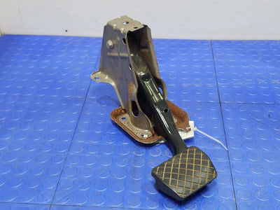 2015 Volkswagen Beetle Hatchback Brake Pedal Assembly Genuine OEM Part