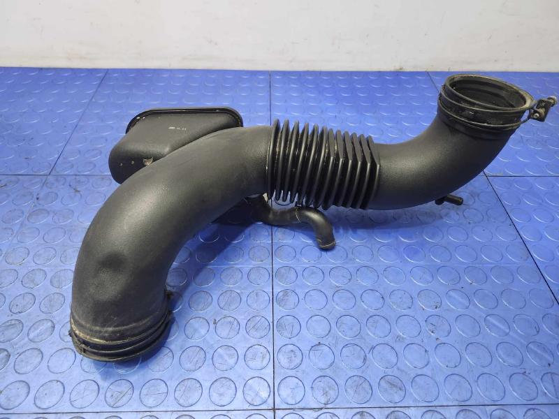 2011-2014 Hyundai Sonata 2.4L Engine Air Intake Hose Genuine OEM 281303Q160