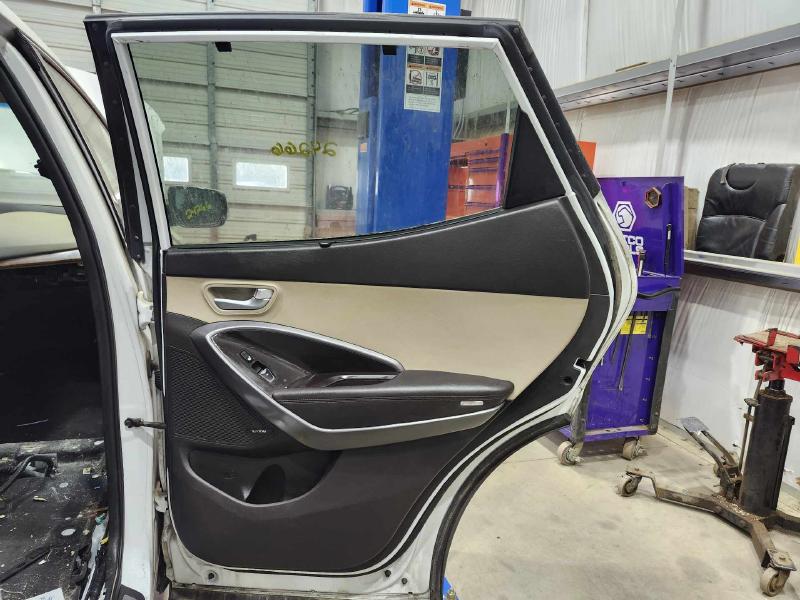 2015 Hyundai Santa Fe Rear Door Trim Panel