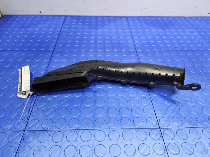 2014 Ford Focus Air Intake Tube/Resonator