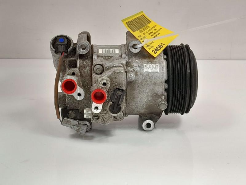 2017 - 2019 Subaru Outback 2.5L AC Compressor Assembly OEM 73111AL00A