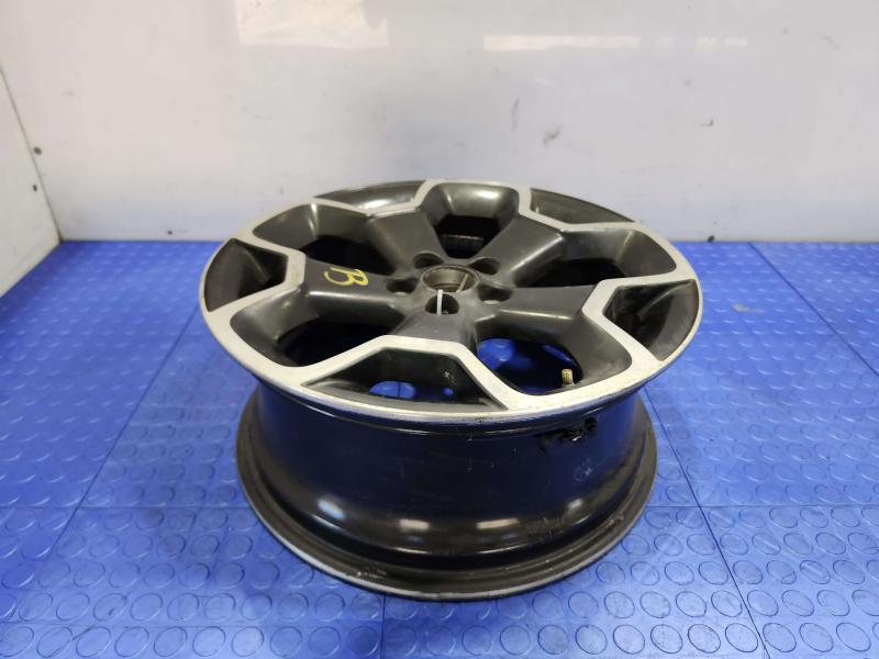 2013 Subaru Crosstrek Wheel