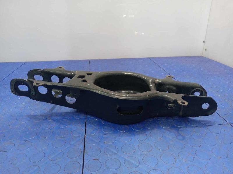 2014-2015 Cadillac CTS Sedan Rear Lower Control Arm Right Passenger Side OEM 22947075,RH