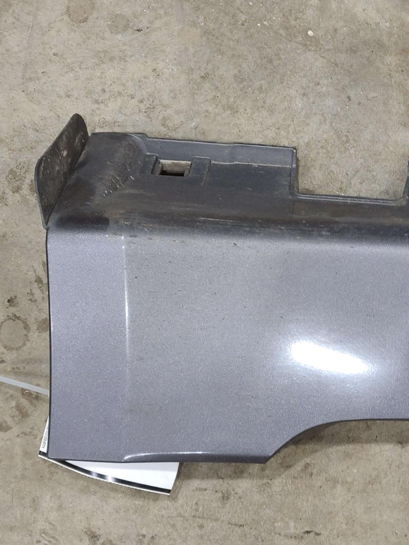 2015 Genesis Genesis Rocker Moulding