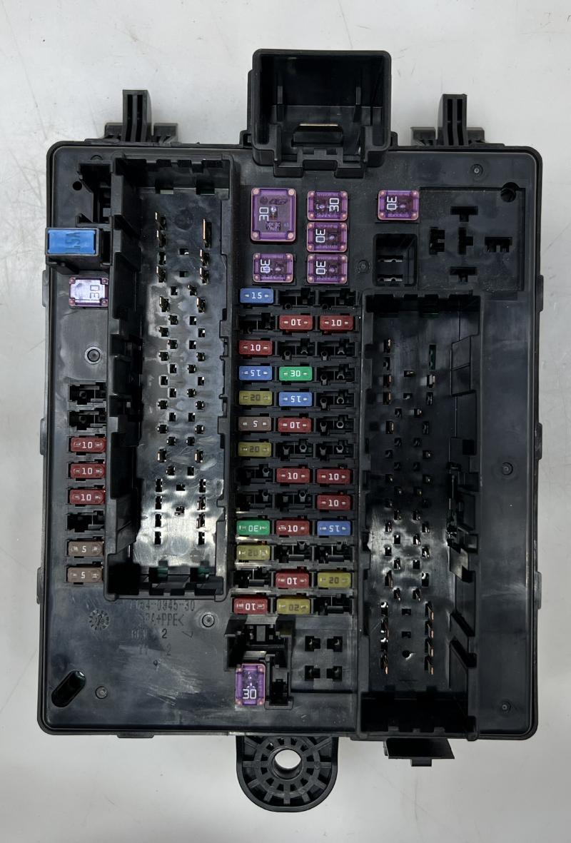 2019 GMC Acadia Cabin Fuse Box