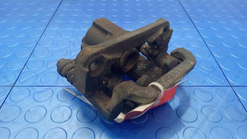 2015 Nissan Rogue Caliper