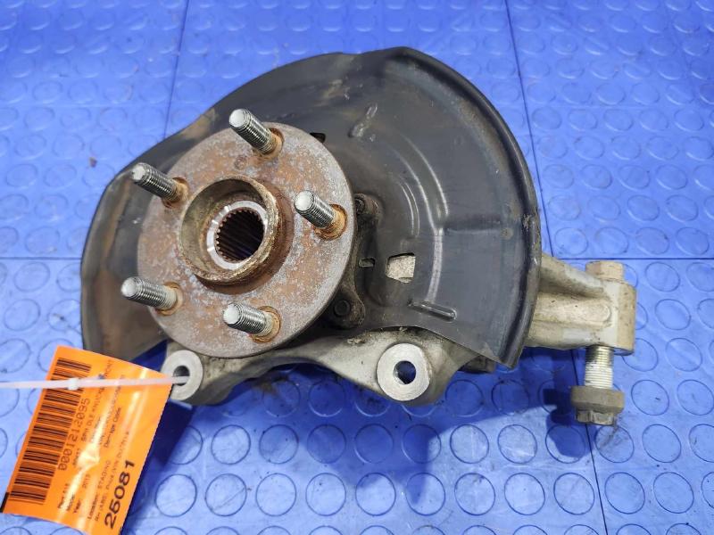 2013 Toyota Prius Spindle Knuckle Front