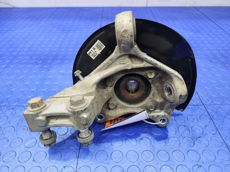 2013 Toyota Prius Spindle Knuckle Front