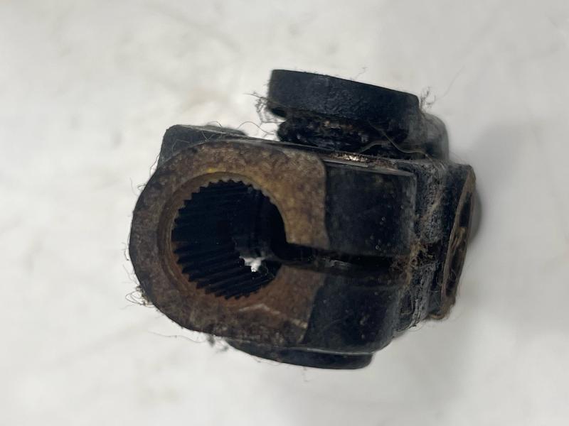 1995 - 1999 Toyota Tacoma Steering Yoke Joint OEM 4520935030