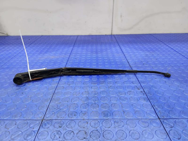 2008 Subaru Legacy Wiper Arm