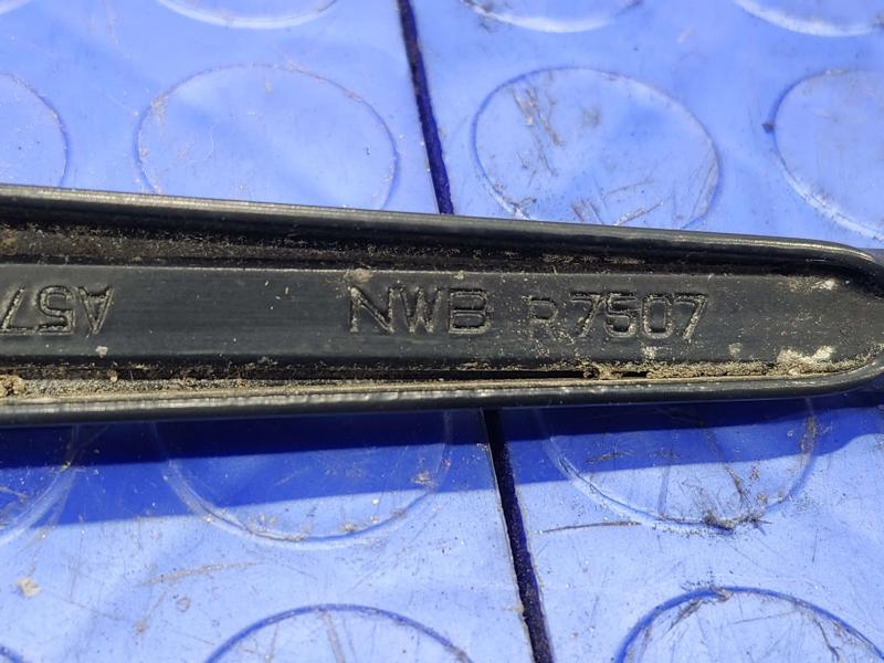 2008 Subaru Legacy Wiper Arm