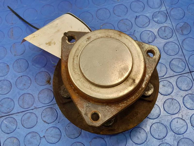 2021 Dodge Charger Hub