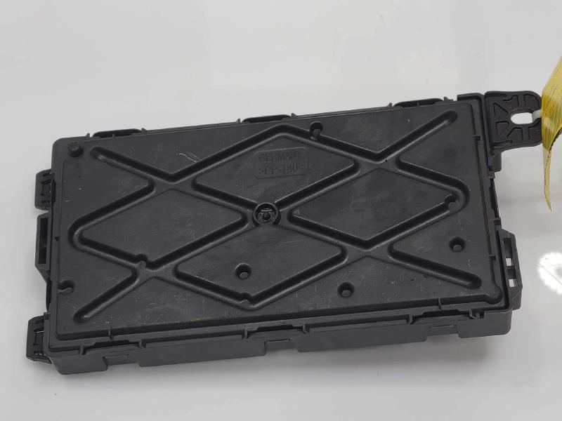 2012 BMW 328i Cabin Fuse Box
