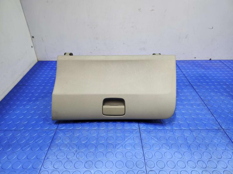 2013 Honda Civic Glove Box