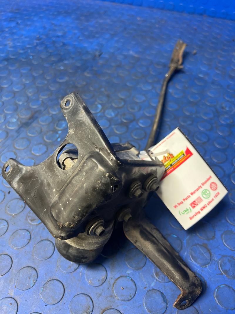 1998 - 2001 Toyota 4Runner Cruise Control Servo Actuator OEM 880010W030