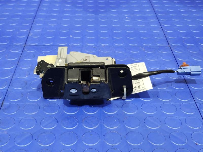 2008 Honda Fit Lid Latch