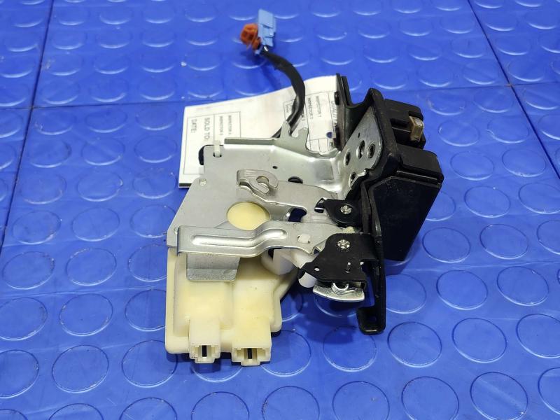 2008 Honda Fit Lid Latch
