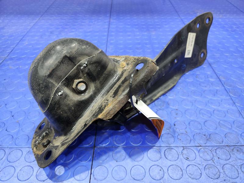 2018 Volkswagen Passat Lower Control Arm Rr