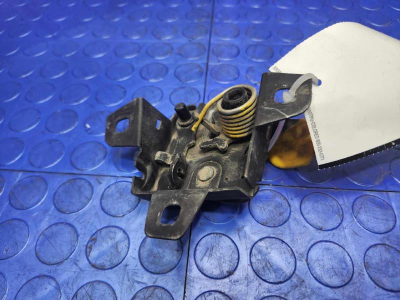 2016 Ram ProMaster Hood Latch