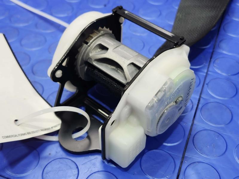 2013 Infiniti FX35 Rear Seat Belt