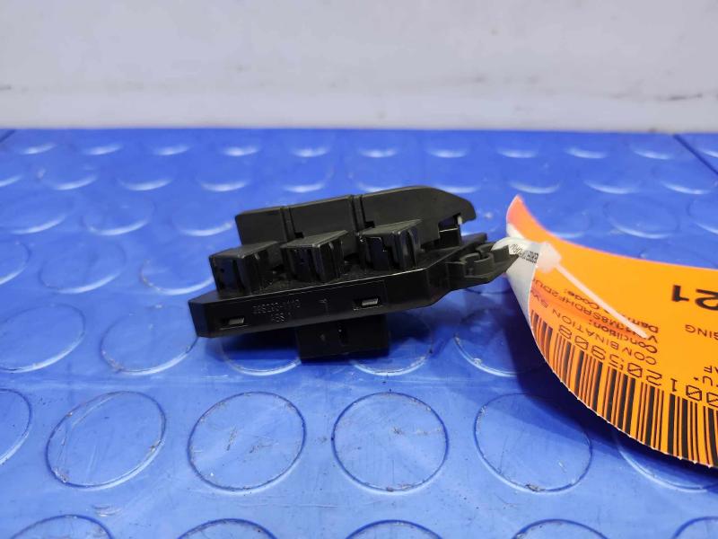 2013-2016 Hyundai Santa Fe Steering Wheel Bluetooth Phone Switch Genuine OEM