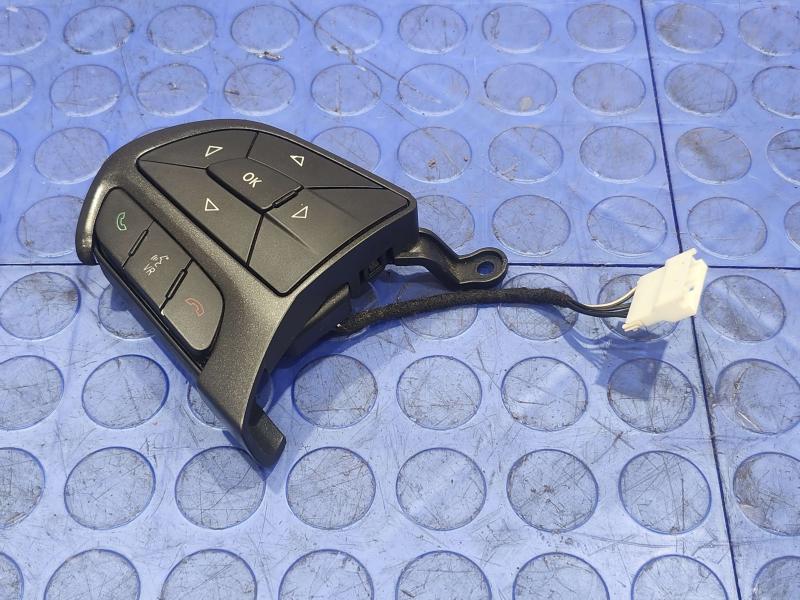 2016 Dodge Challenger Combination Switch