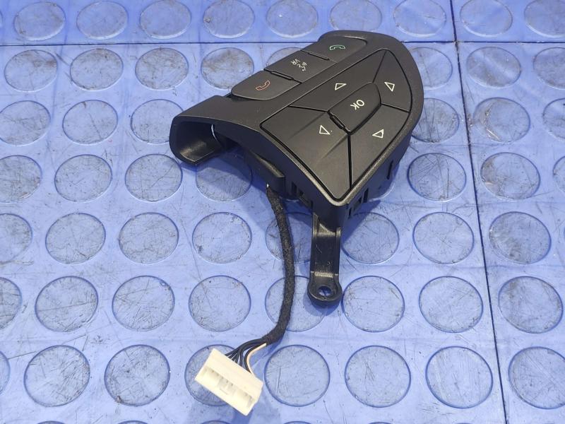 2016 Dodge Challenger Combination Switch