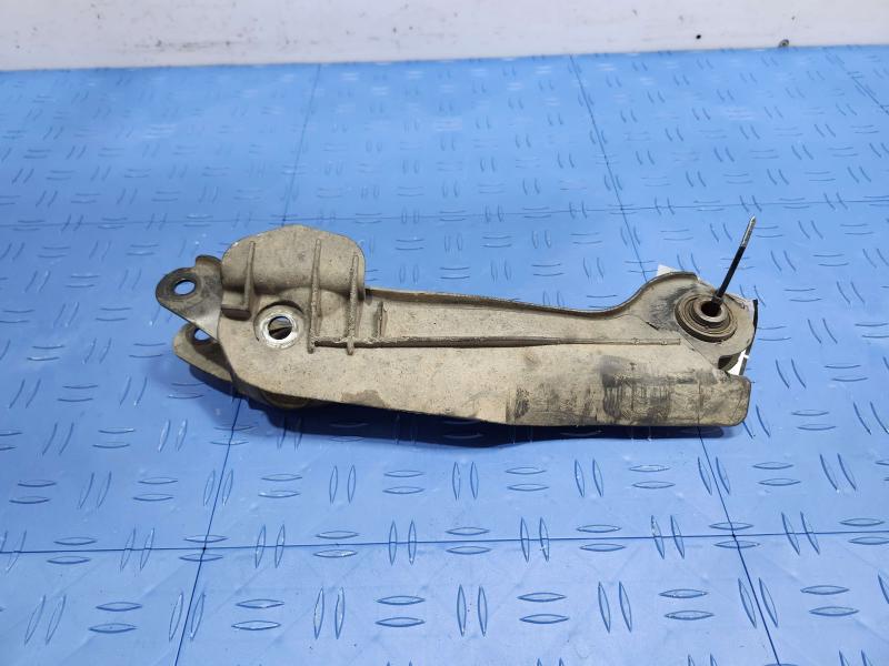 2014 Infiniti QX60 Lower Control Arm Rr