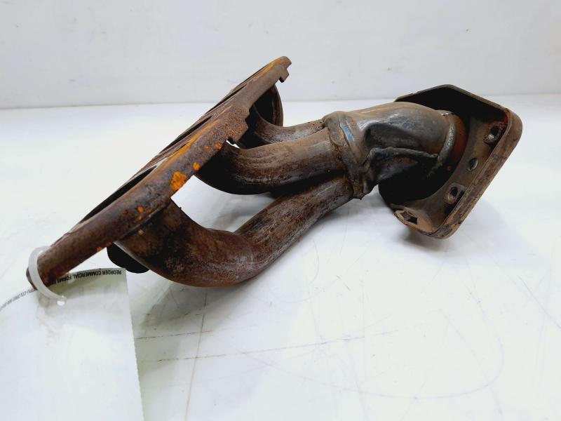 2015 Nissan Sentra Exhaust Manifold