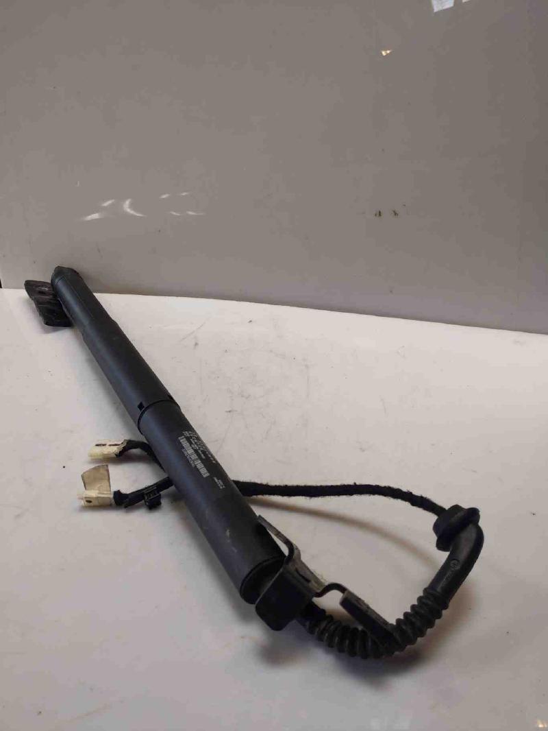 2018 BMW X5 Decklid Motor RH Passenger Side OEM 51247339432