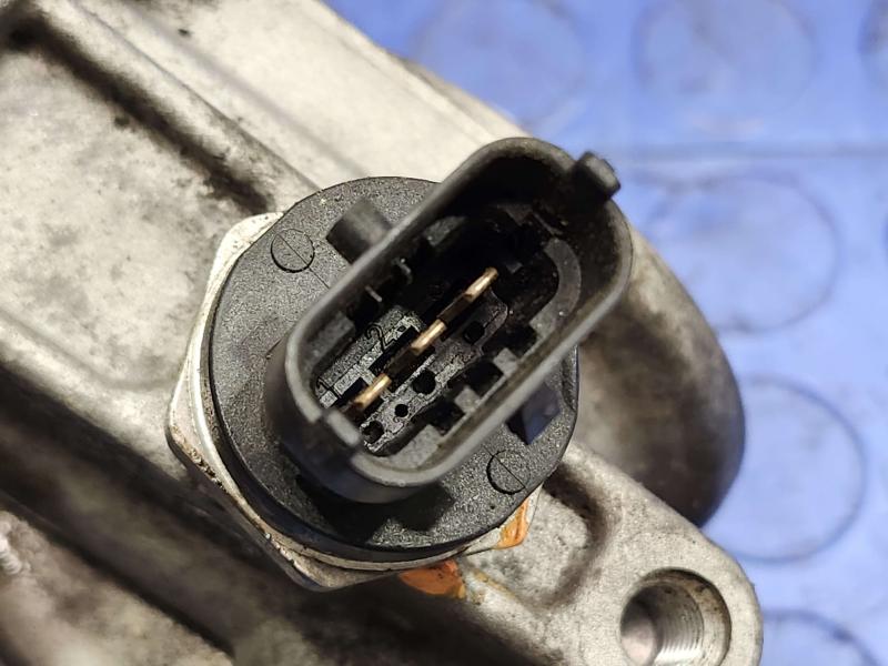 2017 Lincoln MKC Oil Filter Housing
