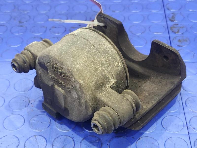 1995 Ford F-150 Caliper
