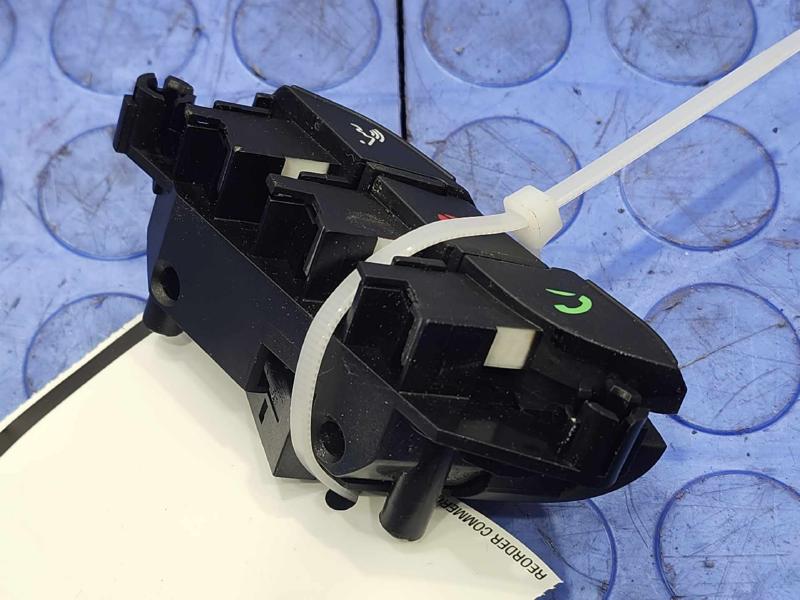 2012 Hyundai Veloster Combination Switch