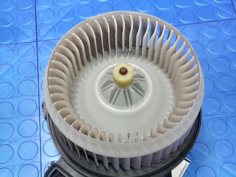 2013 Ford Fusion Blower Motor