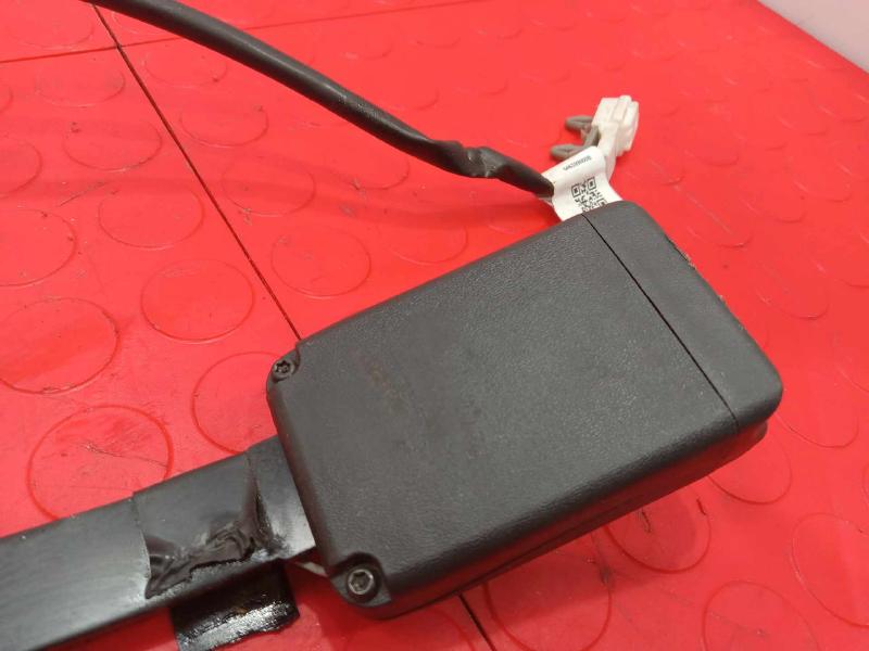 2020 Nissan Sentra Front Seat Belt