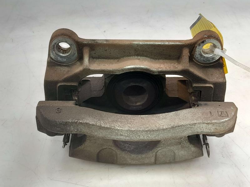 2019 Nissan Titan Caliper