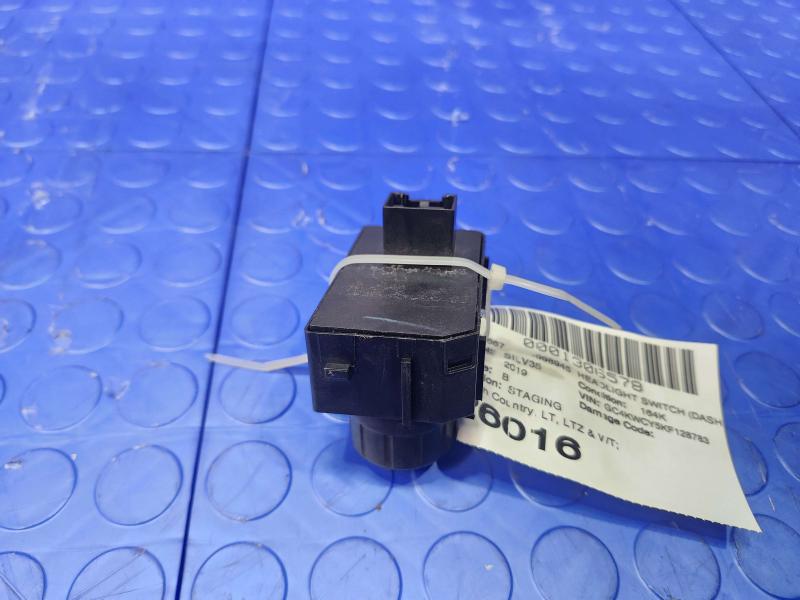 2019 Chevrolet Silverado 3500 Headlight Switch (Dash Mtd)