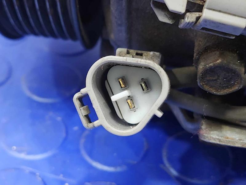 2013-2015 Lexus RX350 AC Compressor Assembly Genuine Denso OEM 8832048280