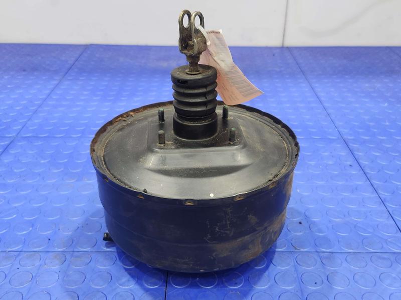 1992 Isuzu NPR Power Brake Booster