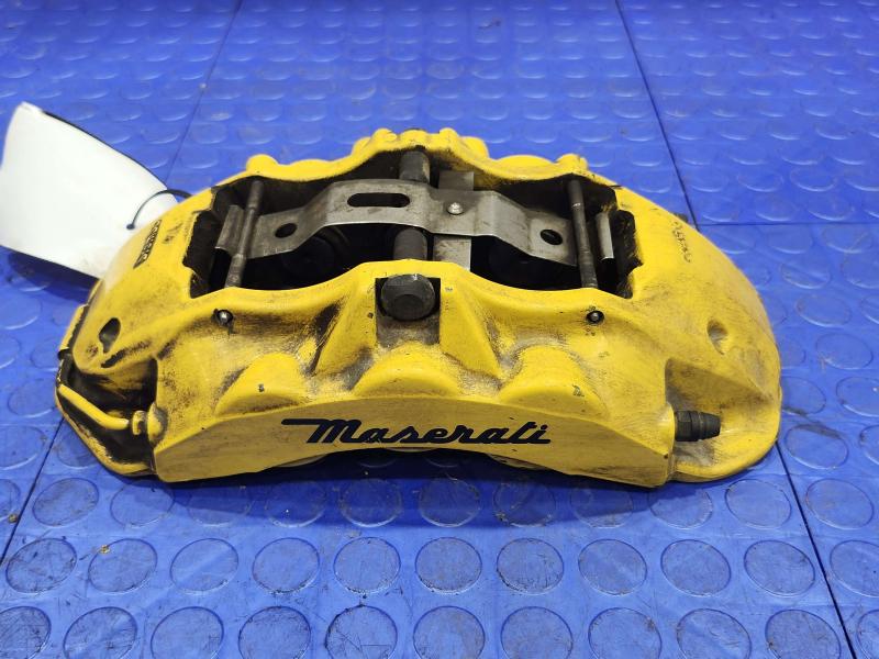 2011 Maserati Quattroporte Caliper