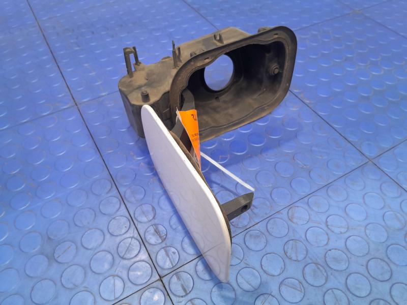 2017-2023 GMC Acadia Fuel Fill Door Gas Flap White G1W Genuine OEM 23172646