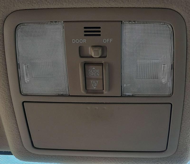 2009 Toyota RAV4 Front Console