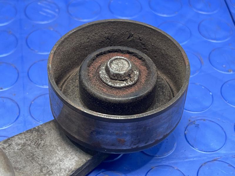 2011 Ford Expedition Engine Belt Tensioner