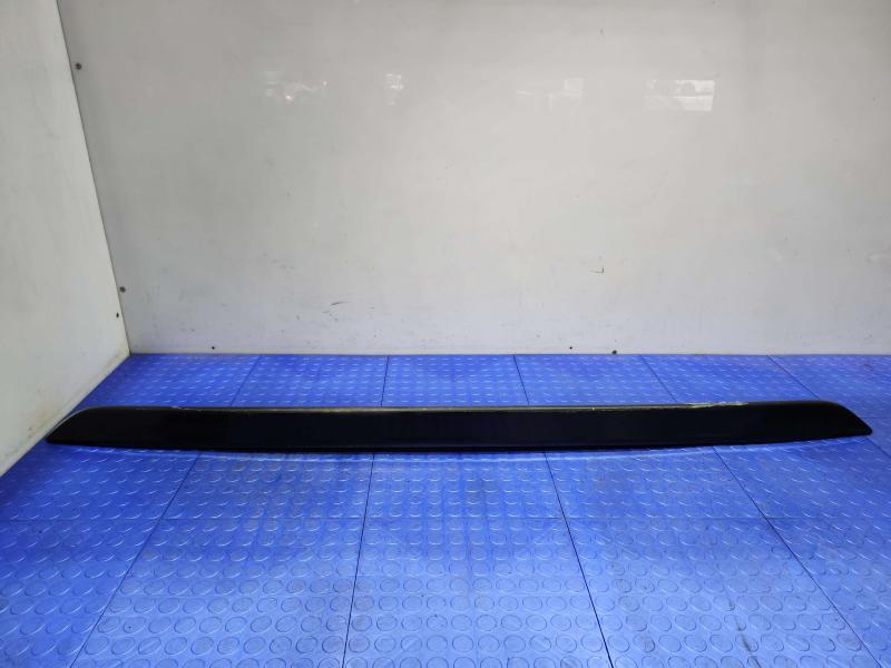 2010 Dodge Challenger Rear Spoiler