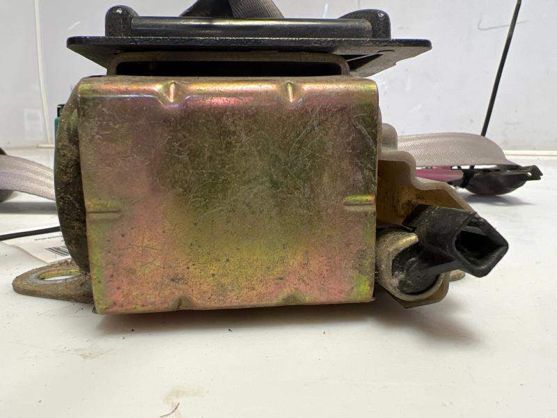 1996 Oldsmobile Ciera Front Seat Belt