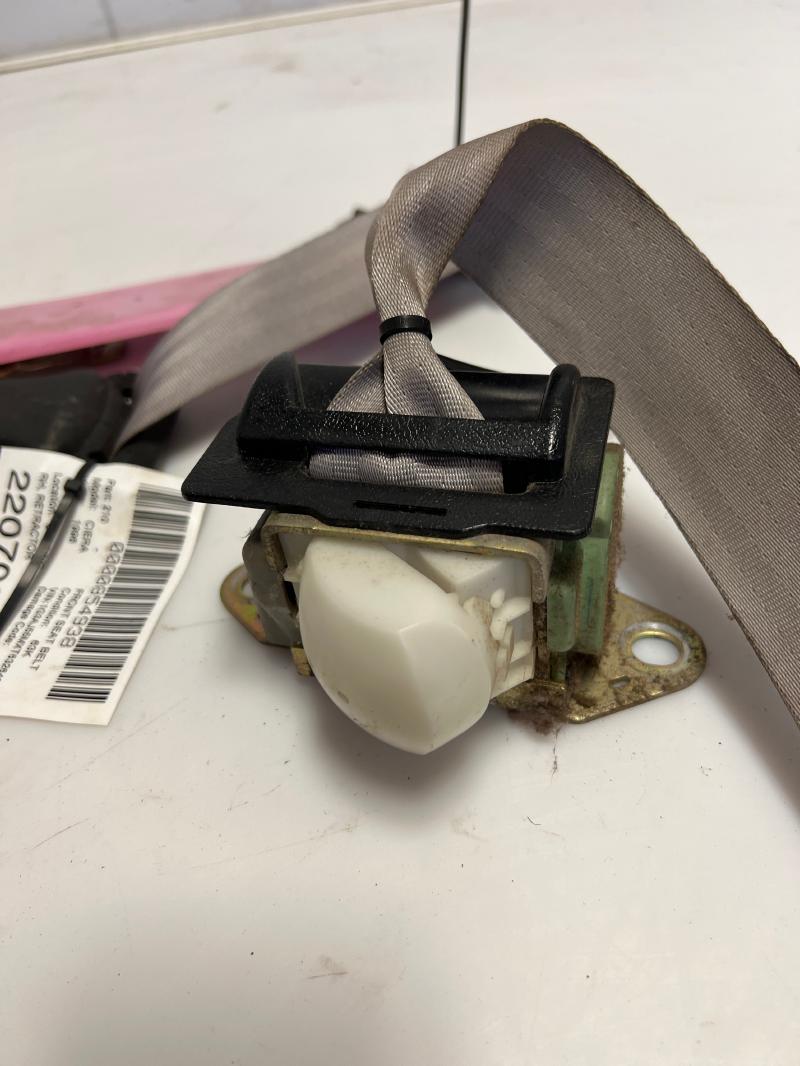 1996 Oldsmobile Ciera Front Seat Belt
