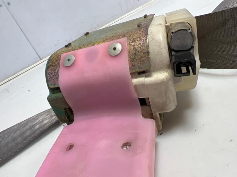 1996 Oldsmobile Ciera Front Seat Belt
